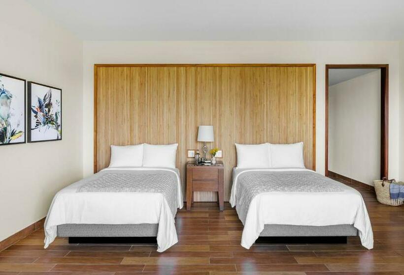 اتاق لوکس با چشم‌انداز دریا, Aurora Anguilla Resort & Golf Club
