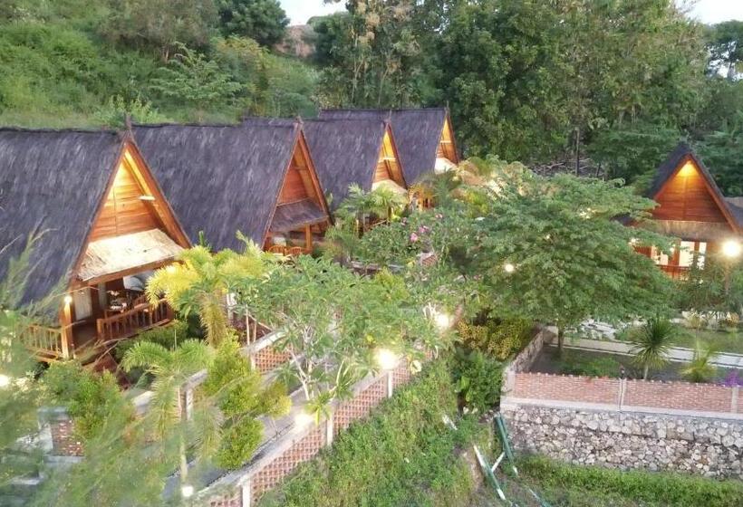 キングサイズベッドのデラックススイート, Cersen Resort Lombok