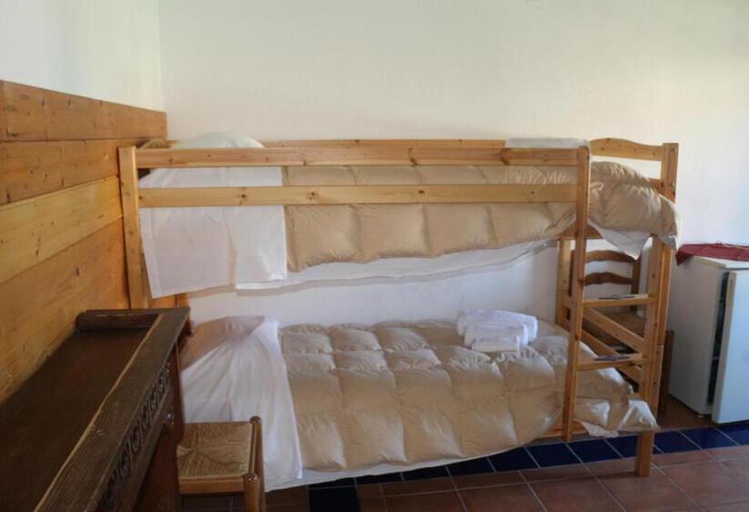 Четырехместный Номер Стандарт, Aranceto Hotel Agriturismo
