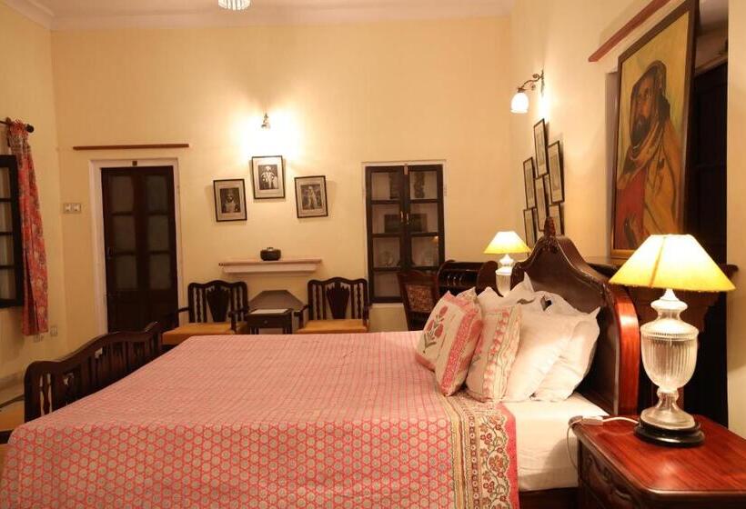标准间, Roop Niwas Kothi, Near Mandawa