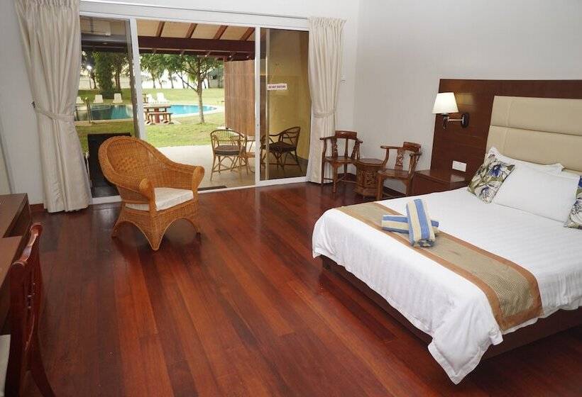 디럭스 룸 바다 전망, Langkah Syabas Beach Resort