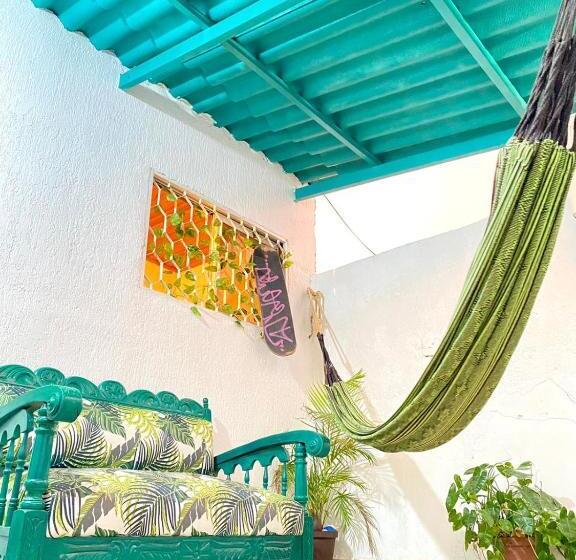 اتاق استاندارد با سرویس بهداشتی مشترک, Aurelia Compartida Hospedaje