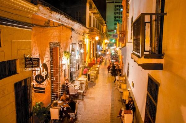 اتاق استاندارد چهار تخته, Aurelia Compartida Hospedaje