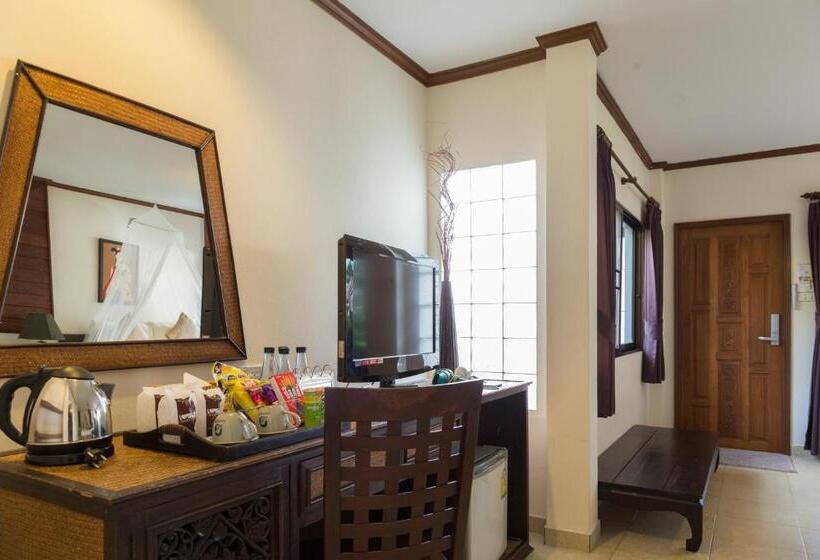 Номер Superior Вид на Сад, Ao Cho Grandview Hideaway Resort
