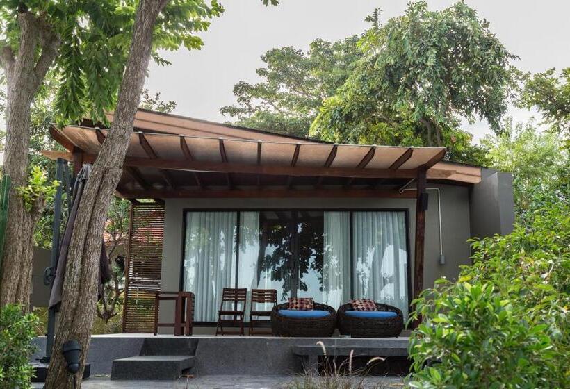 Люкс Вид на Море, Ao Cho Grandview Hideaway Resort