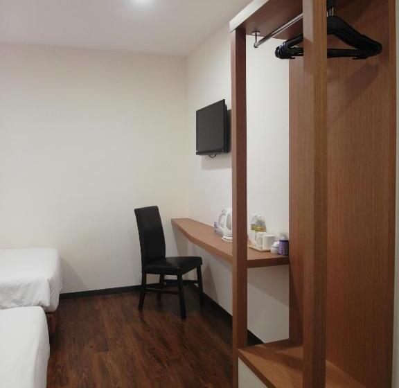 Номер Стандарт, Nagoya Inn
