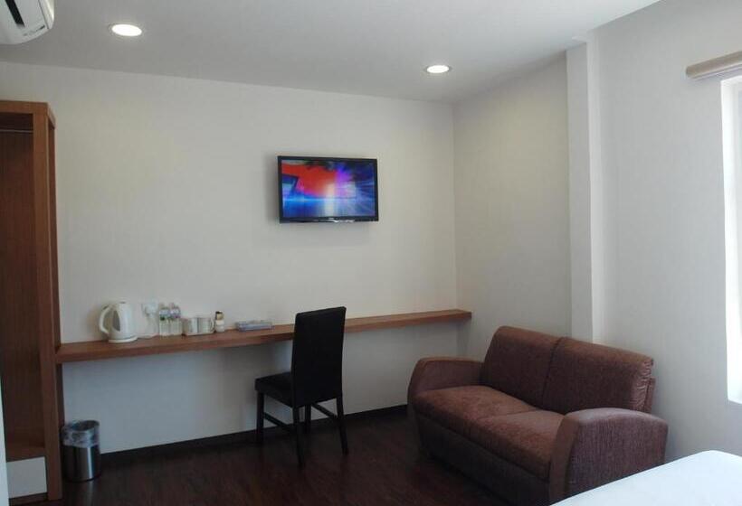 Стандартный Номер Кровать Кинг, Nagoya Inn
