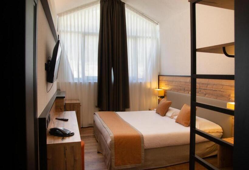 4인용 스탠다드 룸, Th La Thuile   Planibel