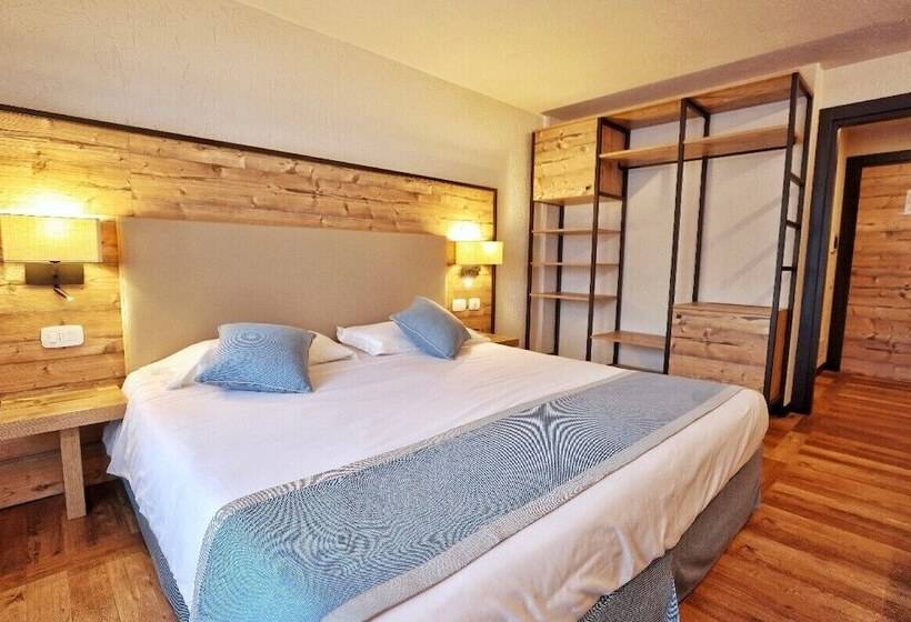 패밀리 룸, Th La Thuile   Planibel