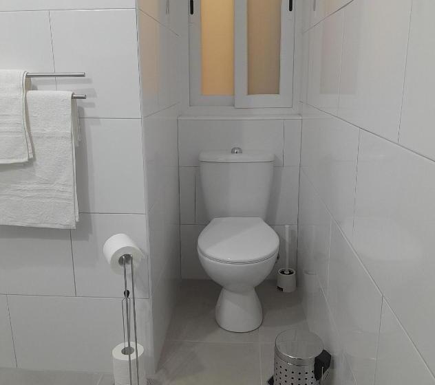 اتاق استاندارد با تراس, Limestone Sun Suites