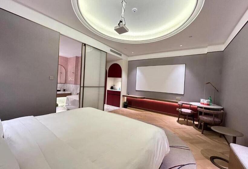 디럭스 룸, Qingdao Oriental Studio Chuangzhi Ssaw