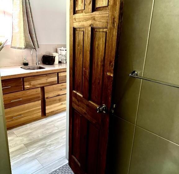 اتاق استاندارد با بالکن, Guava Shores Castara