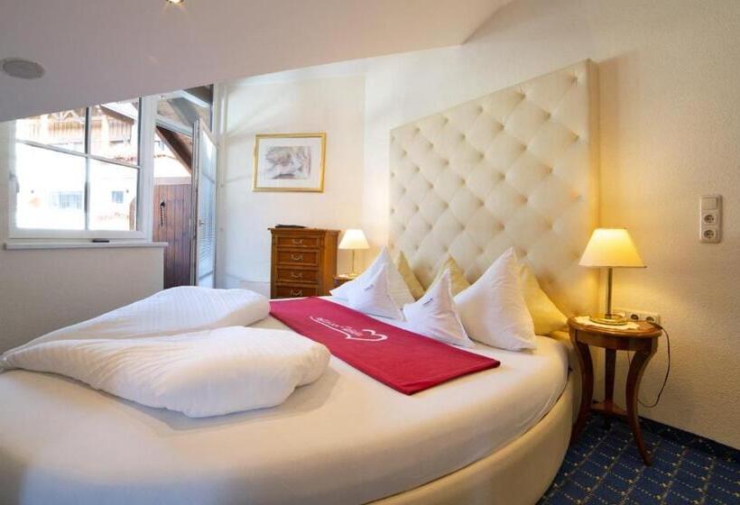 Полулюкс с Балконом, .. Mein Romantisches Hotel Toalstock