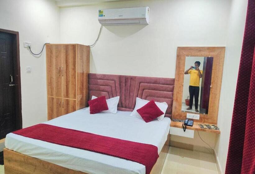 Номер Economy, Raj   Near Railway Station , Haridwar