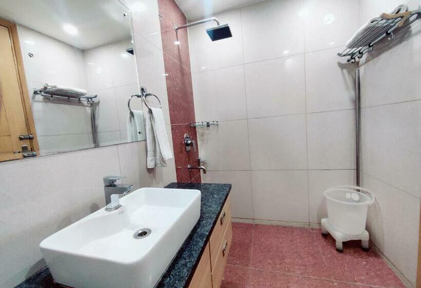 اتاق استاندارد, Blueneck Sec 47 Near Ikea Gmp Gurugram