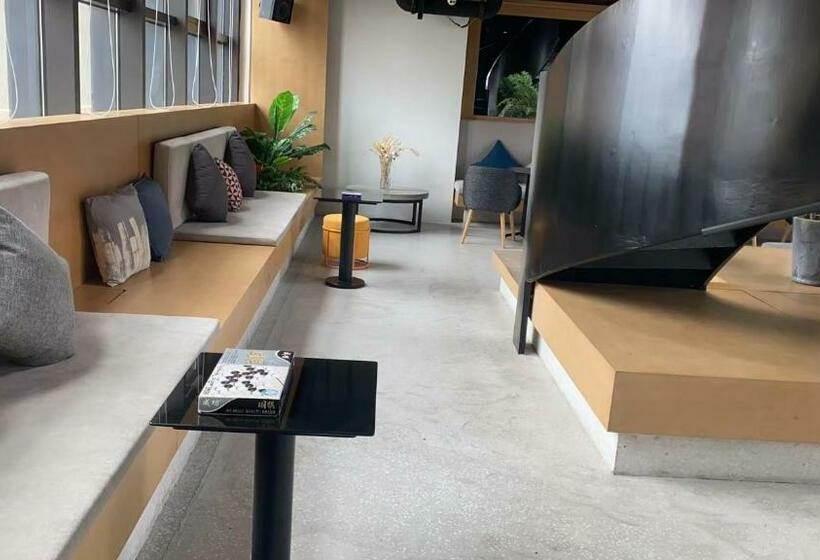 Студия Deluxe, Base Pusan Serviced Apartment  Shanghai New International Expo Centre
