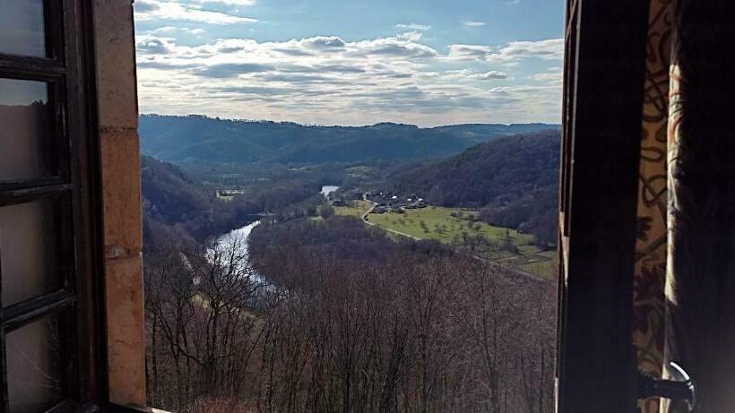 Номер Deluxe, Château De Chauvac   Chambres Et Table D Hôtes Avec Vue Sur La Rivière