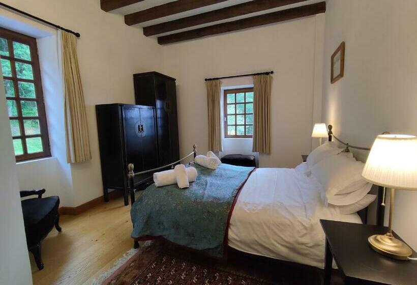 Номер Superior, Château De Chauvac   Chambres Et Table D Hôtes Avec Vue Sur La Rivière