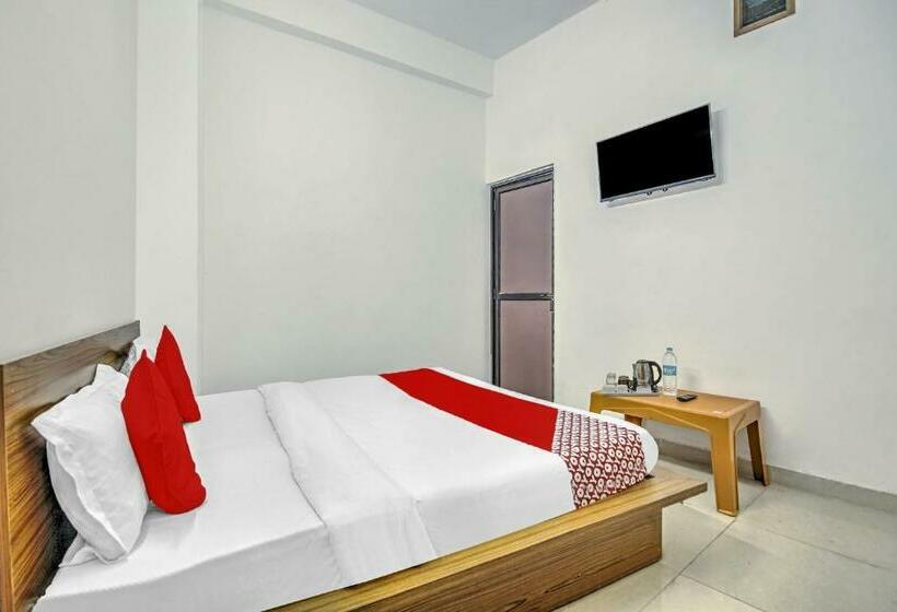 Трехместный Номер Классика, Flagship Dimond Hotel 2