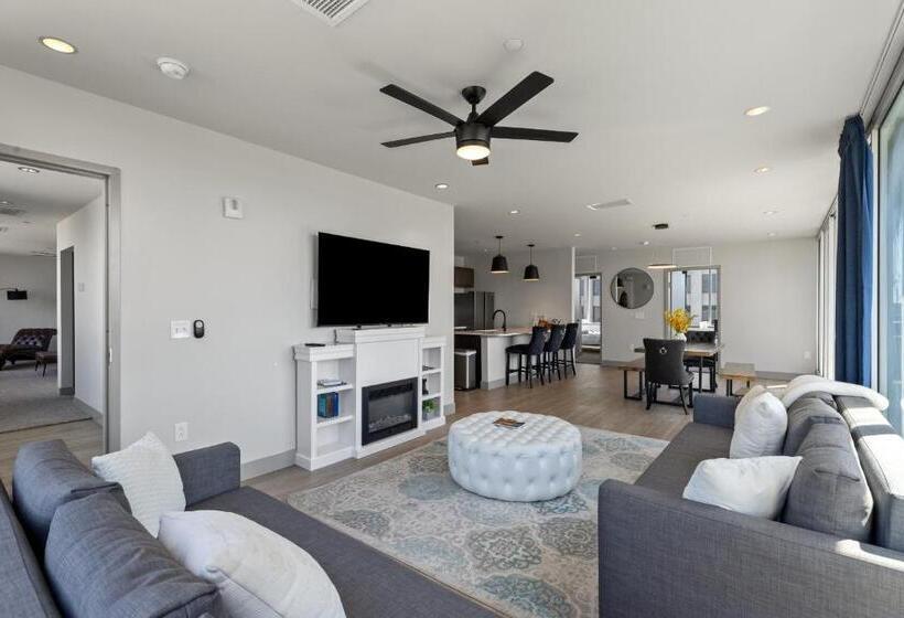 Апартаменты Пентхаус 1 Спальня, 175 Lex   Walkable Downtown Lexington & Rupp Arena   Full Condos