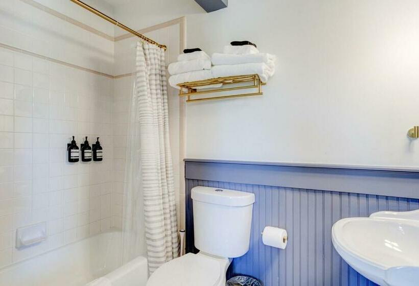 Студио Стандарт Кровать Кинг, Suite 11 Historic Art City Inn
