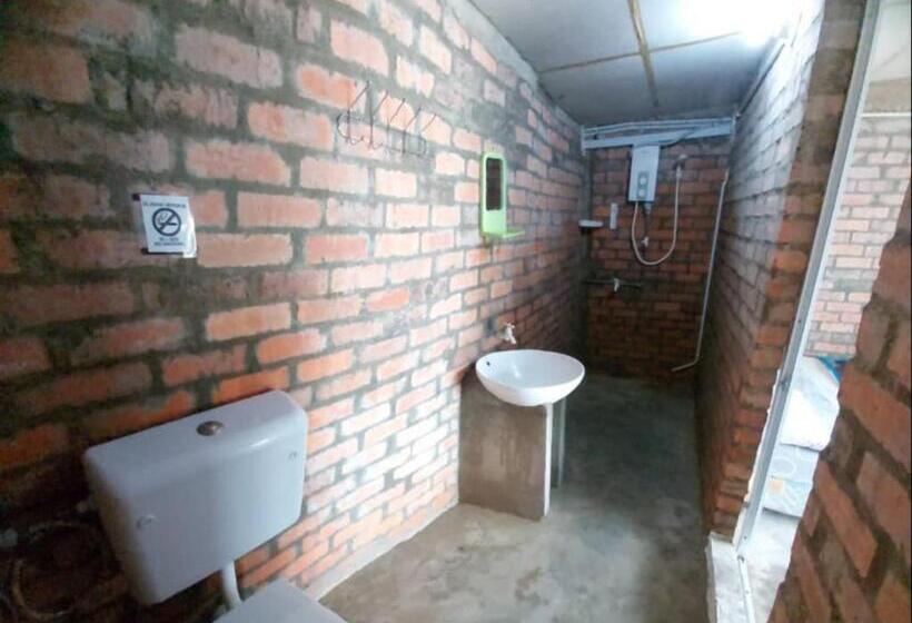 Номер Стандарт Трехместный, Oyo Home 90641 Naga Puri Beach Retreat