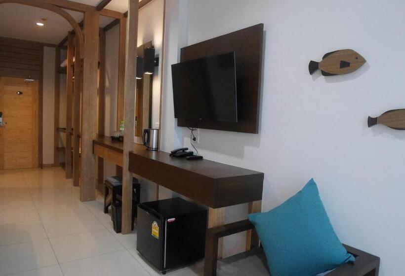 اتاق لوکس با چشم‌انداز باغ, Chaokoh Phi Phi Hotel And Resort  Sha Extra Plus
