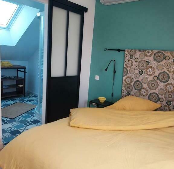 Номер Стандарт, En Pleine Campagne, Proche Du Mans   Chambre D Hôtes