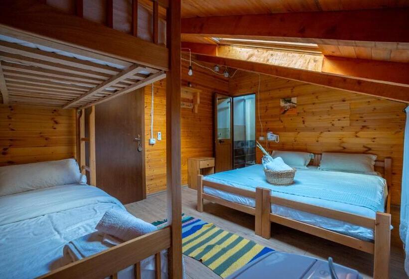 4 Bett Standardzimmer, Bee Eco Guest House