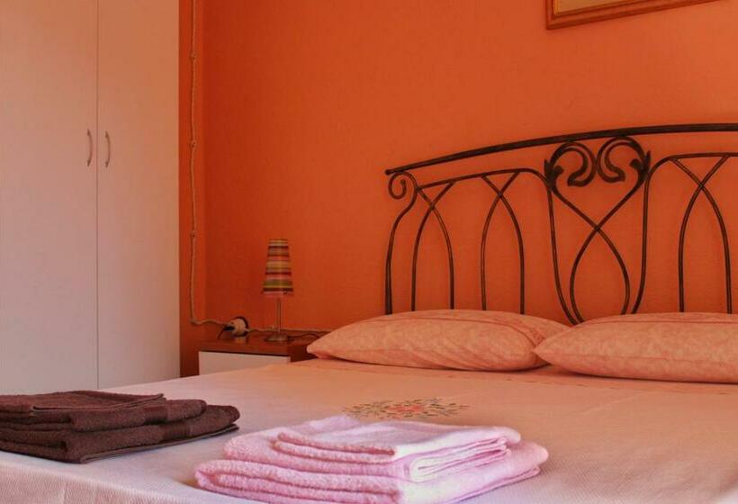 Номер Стандарт, B&b Melograno