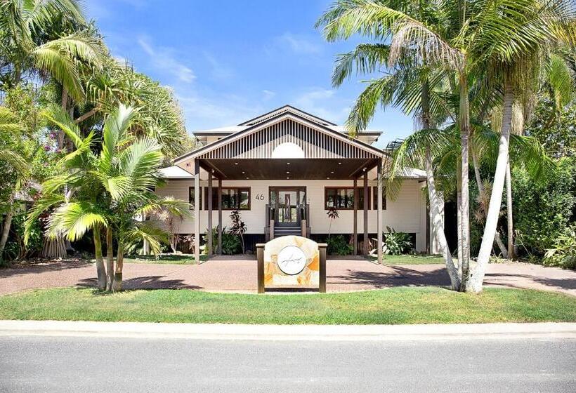 Номер Стандарт Вид на Парк, Away Guesthouse  Away On Shirley Lane