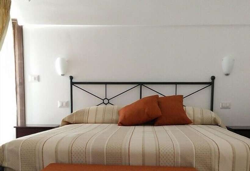 اتاق استاندارد چهار تخته, Il Melograno Apartments   Affitti Brevi Italia