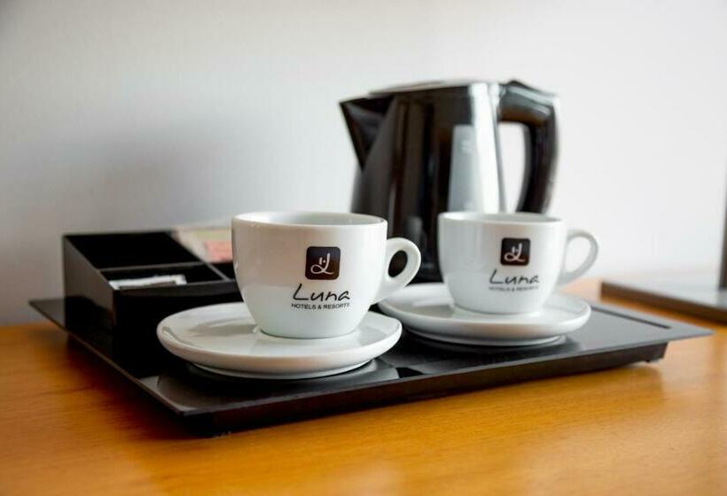 סוויטת ג'וניור נוף הרים, Luna Arcos Hotel Nature & Wellness