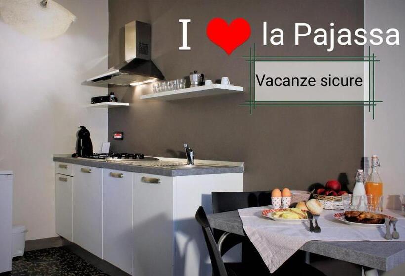 Семейное Студио, La Pajassa
