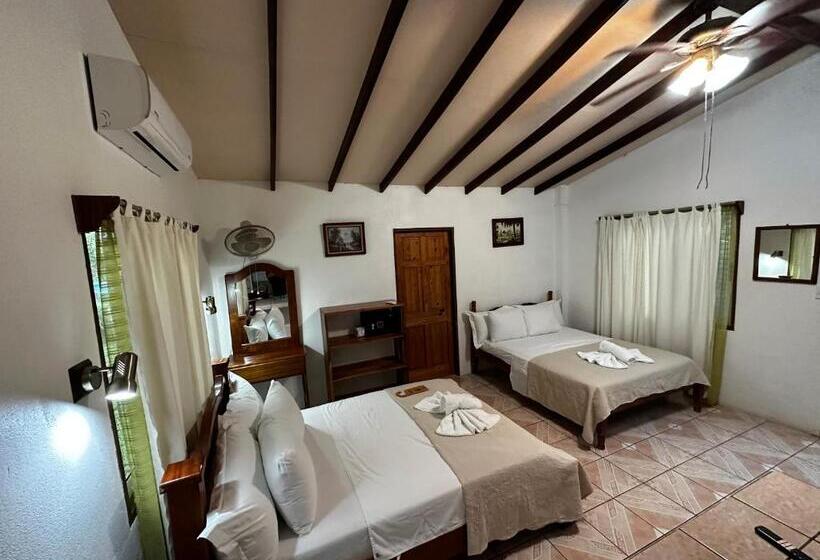 Семейный Номер, Loma Real Hot Springs Bed & Breakfast