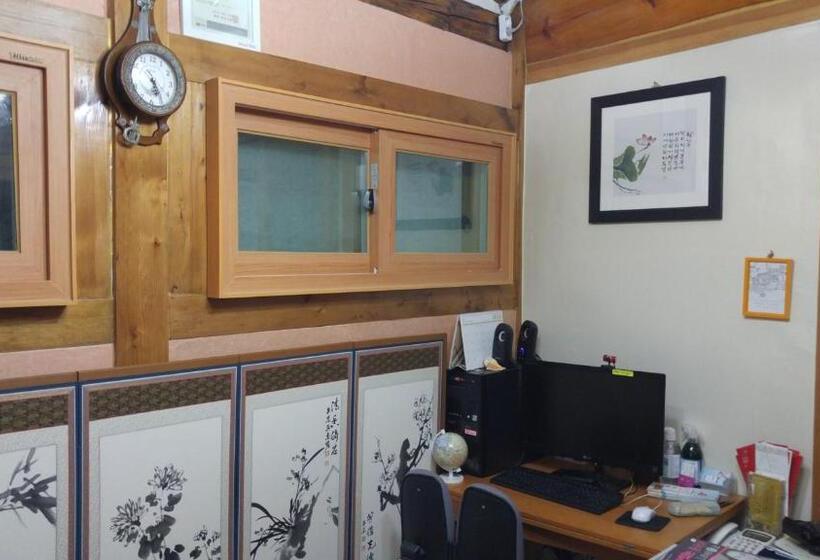 Quarto Familiar Clássico, Hanok Guesthouse Nuha