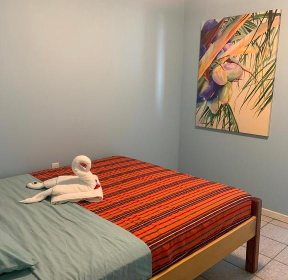 스탠다드 룸, Sandbar Beachfront Hostel & Restaurant