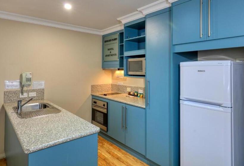Апартаменты Deluxe 1 Спальня, Edward Parry Motel And Apartments