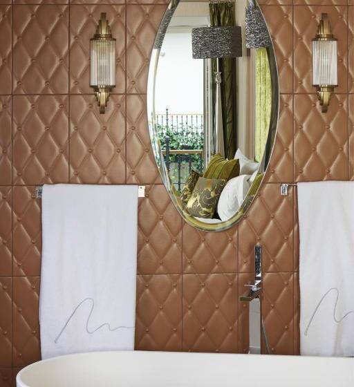 Номер Deluxe Кровать Кинг, Aria Hotel Budapest By Library Hotel Collection