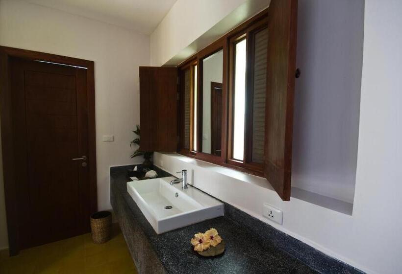 带大床的标准间, Battambang Resort