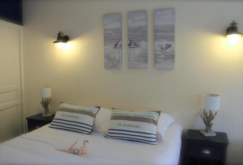 プレステージルーム, Mas Des Romarins, The Originals Relais