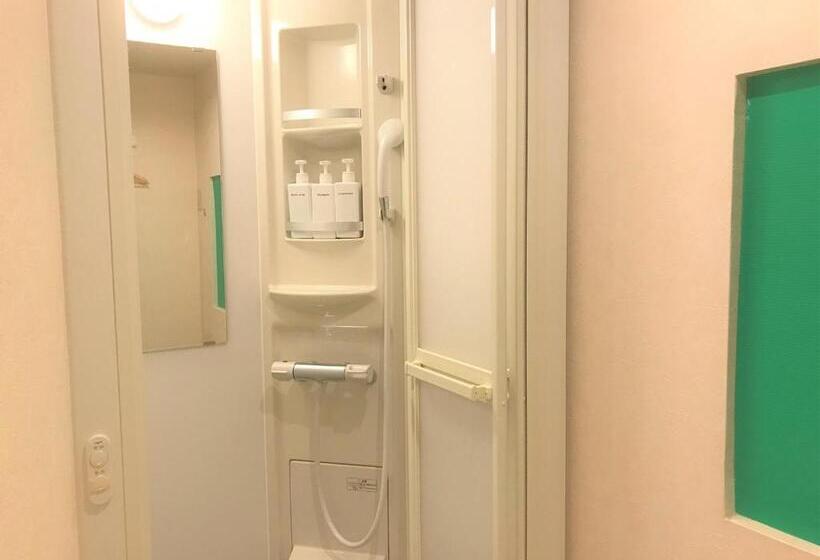 اتاق چهار تخته با دستشویی مشترک, K S House Kanazawa  Travelers Hostel