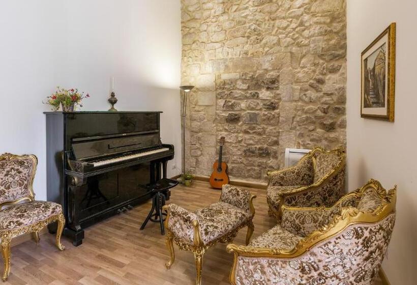 اتاق سوپریور, Scicli Albergo Diffuso