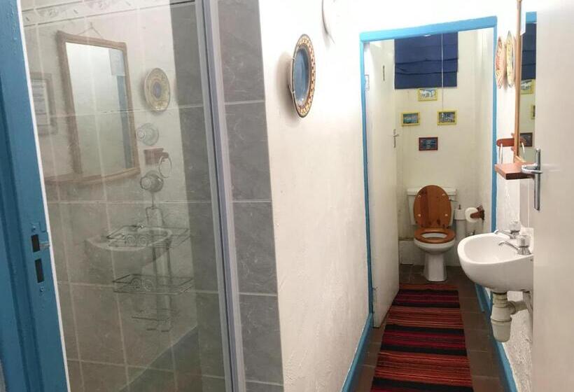 Номер Стандарт, Athenian Villa