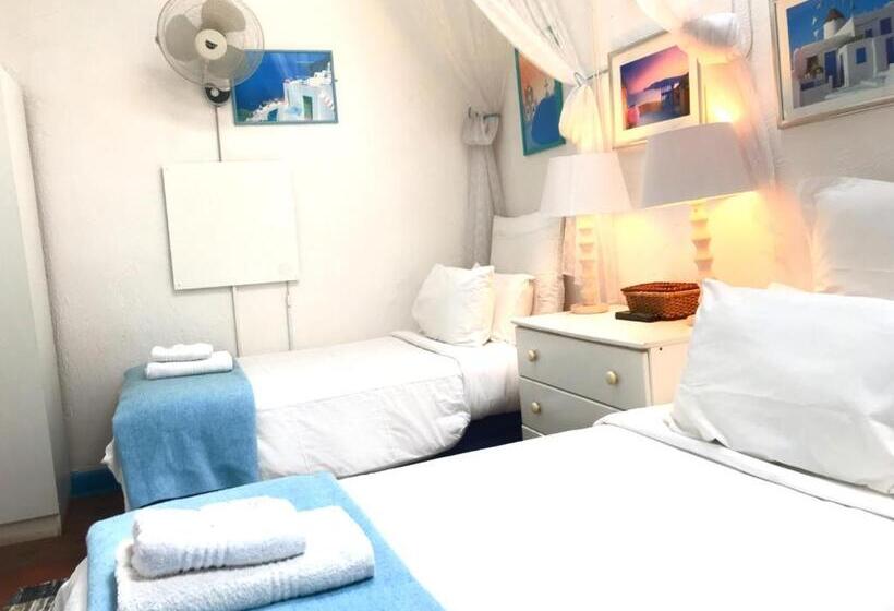 Семейный Номер, Athenian Villa