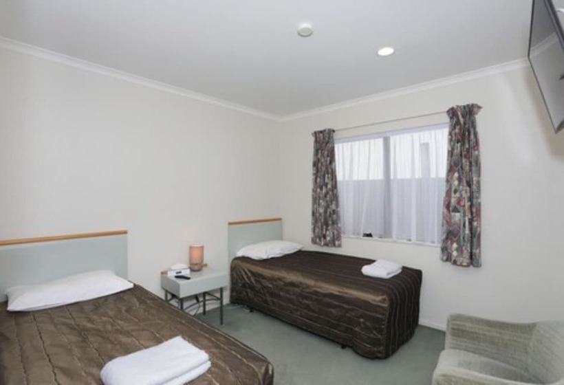 디럭스 룸, Pavilion Motel & Conference Centre