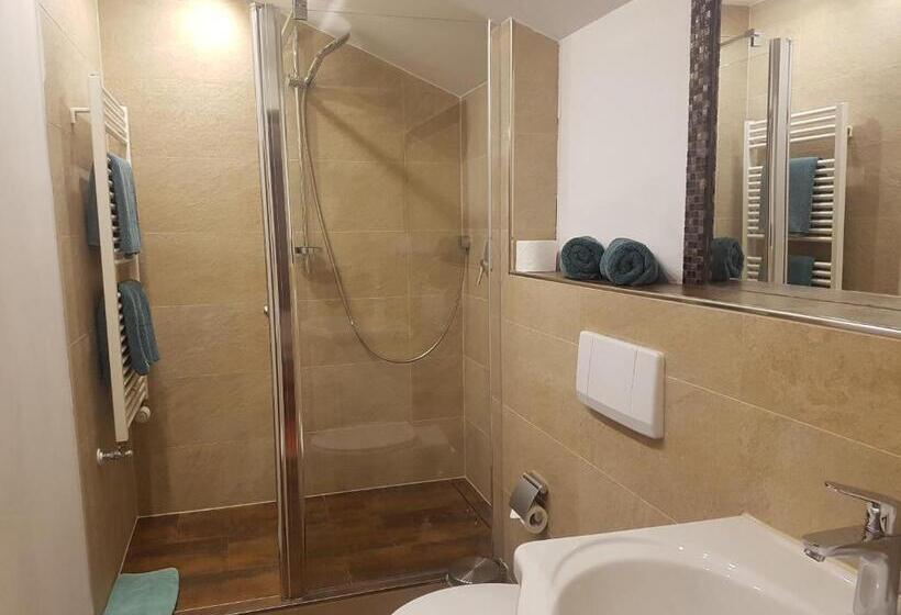 スタンダードルーム, Motel Zum Schweizerbartl