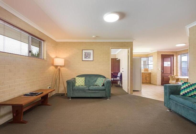 Апартаменты 2 Спальни, Albany Holiday Units