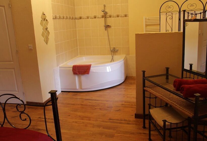 Family Suite, Domaine D Alcapies
