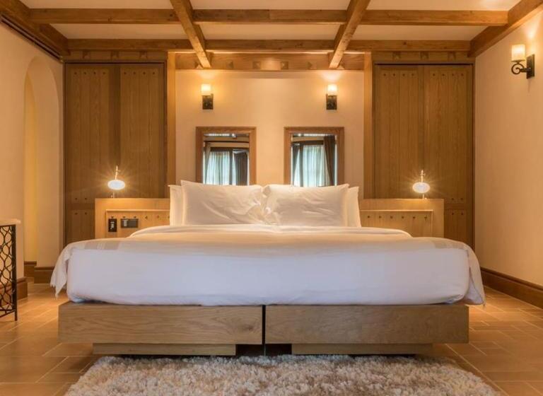Номер Стандарт Вид на Город, Toscana Town Square Suites